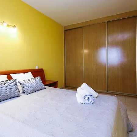 Vives Planet Costa Dorada Apartment